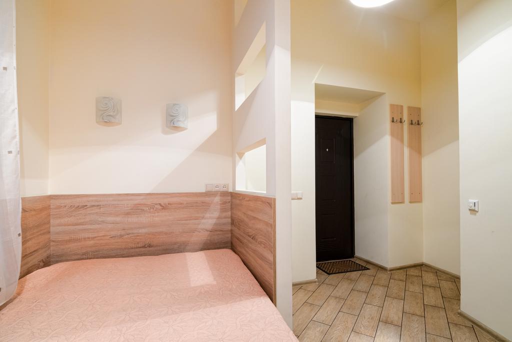 Economy Apartment On Rappoporta 7A-1 Λβιβ Εξωτερικό φωτογραφία